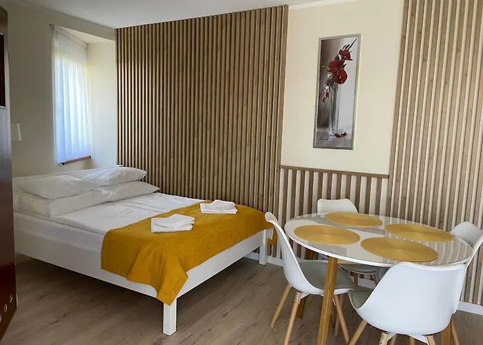 Goscinne Agata Rum i privatbostad Grzybowo (West Pomeranian)